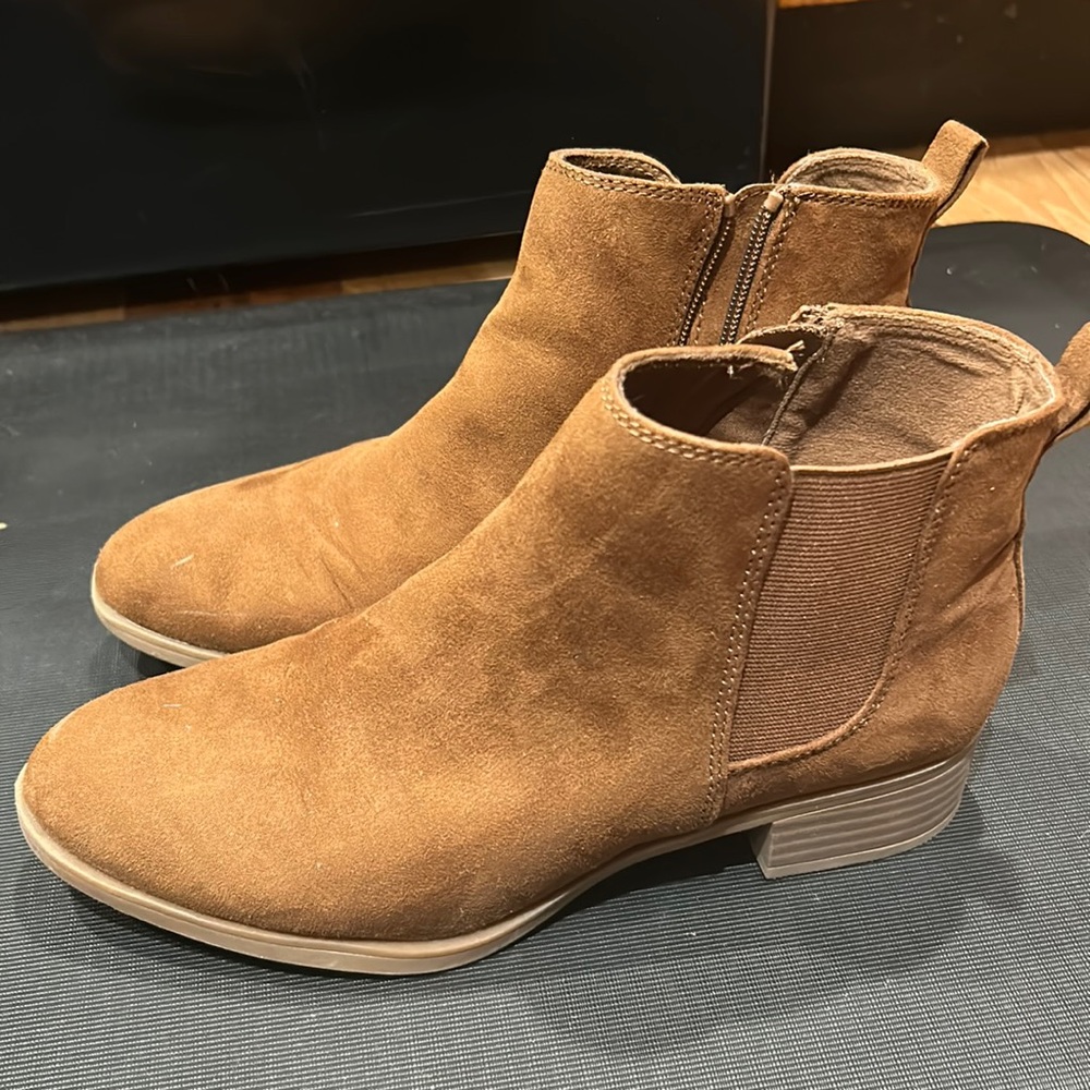 SO • memory foam booties